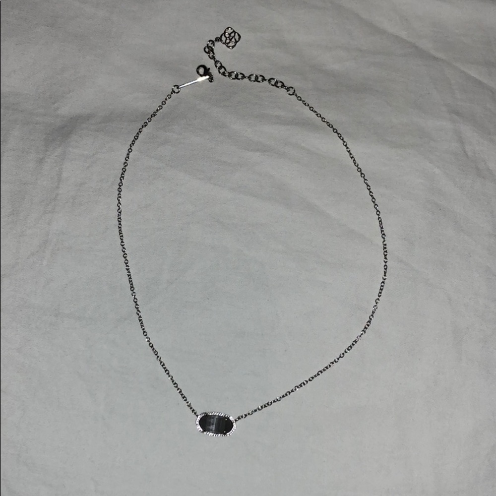 Kendra Scott Silver Choker.